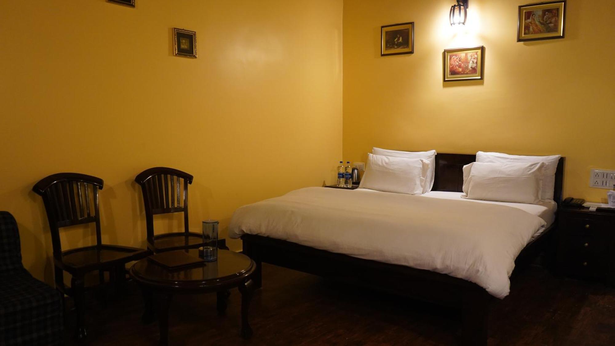 Hill 'N' You - A Boutique Garden Resort Mount Abu Exterior photo