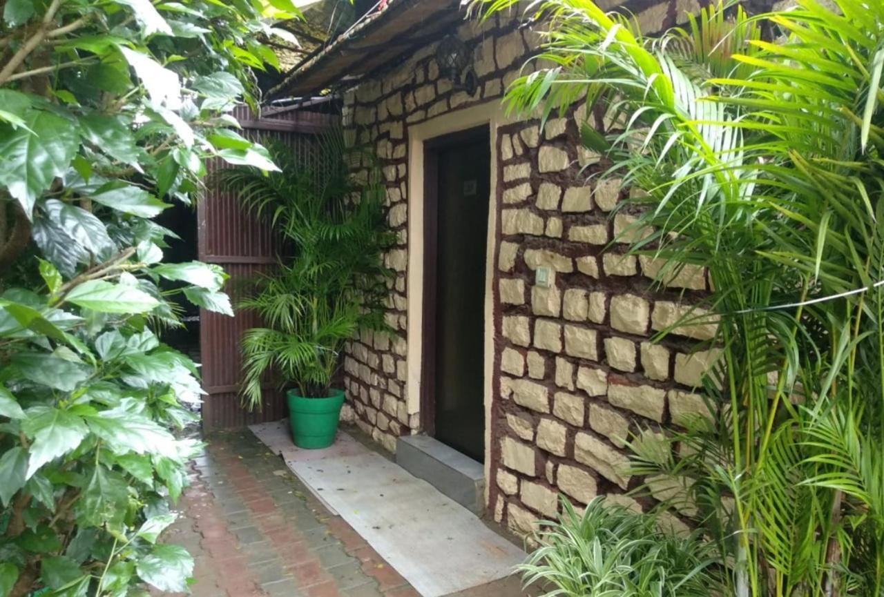 Hill 'N' You - A Boutique Garden Resort Mount Abu Exterior photo