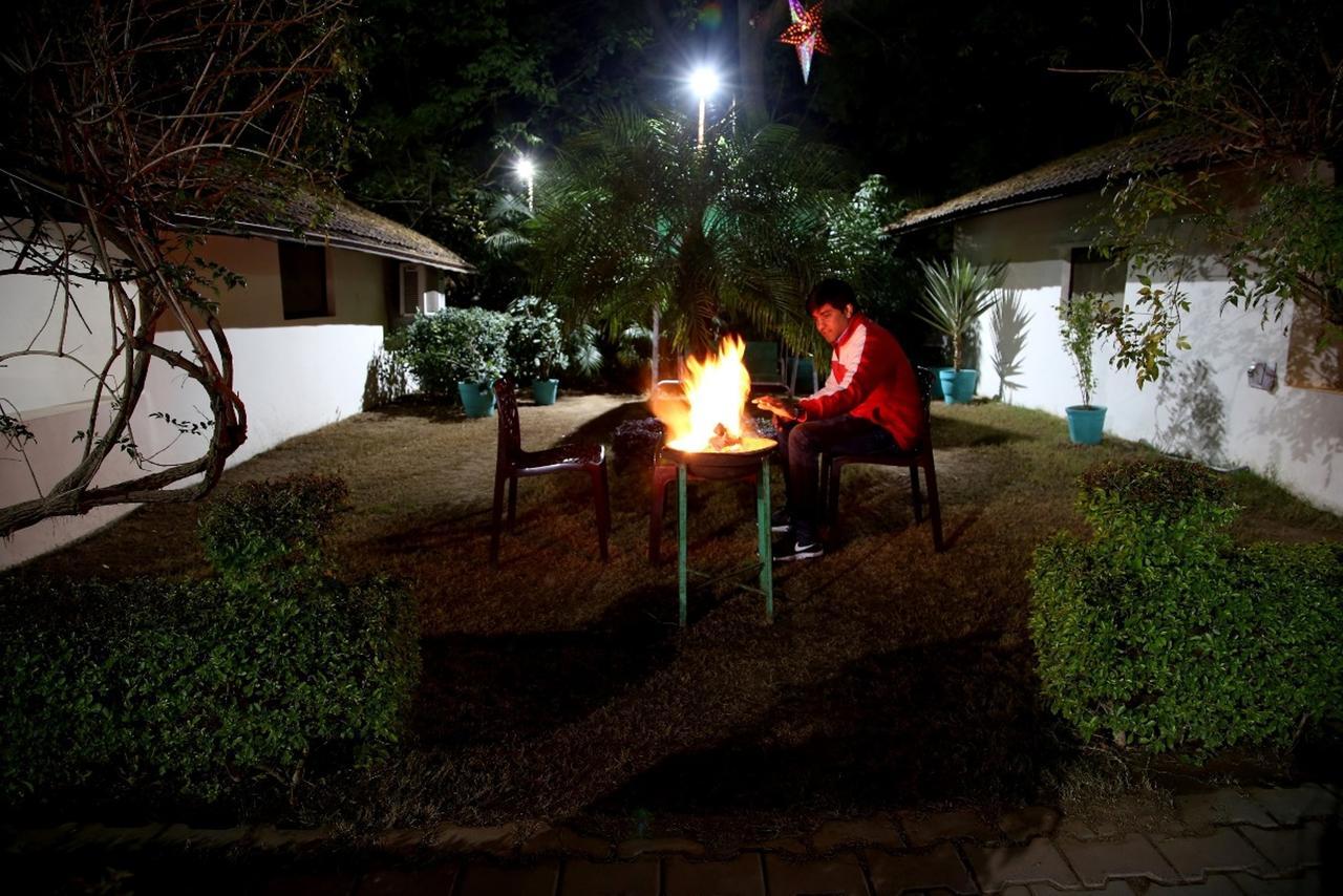 Hill 'N' You - A Boutique Garden Resort Mount Abu Exterior photo