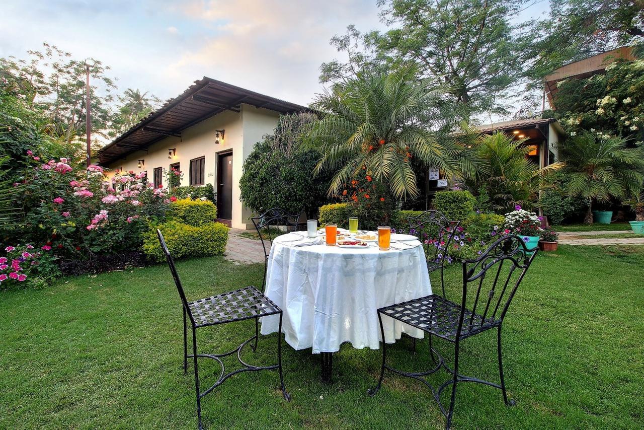 Hill 'N' You - A Boutique Garden Resort Mount Abu Exterior photo